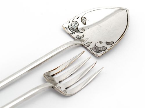 ANTIQUE BOXED SILVER PLATED GARDEN SPADE AND FORK SERVING SET - ADDITIONAL PHOTO 4