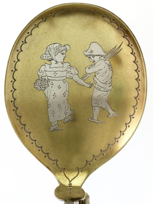 BOXED SILVER PLATED SERVING SPOONS ILLUSTRATED BY KATE GREENAWAY - ADDITIONAL PHOTO 4