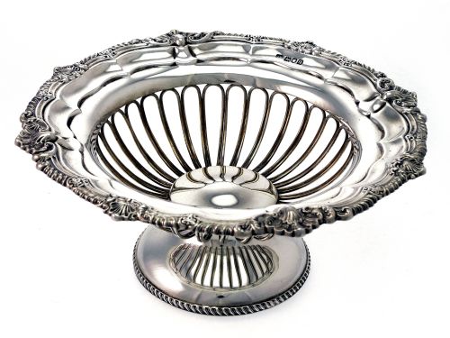 QUALITY CIRCULAR ANTIQUE SILVER PEDESTAL DISH - ADDITIONAL PHOTO 1