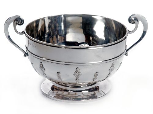 very good quality silver edwardian bowl with two applied handles - CATEGORY: ANTIQUE SILVER - DATED 1900