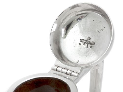 VICTORIAN SILVER PLATE CLARET JUG WITH A GLOBE SHAPED PANSY LEAF ENGRAVED GLASS BODY - ADDITIONAL PHOTO 3