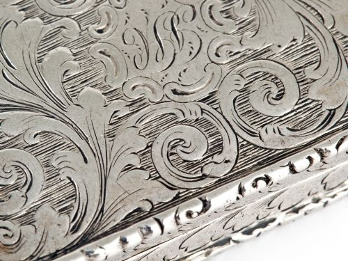 EARLY VICTORIAN CASTLE TOP SILVER VINAIGRETTE DEPICTING WINDSOR CASTLE - ADDITIONAL PHOTO 7