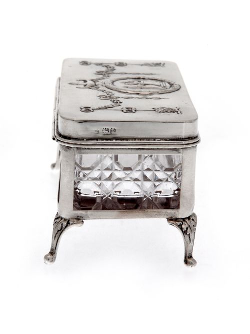 EDWARDIAN SILVER AND CUT GLASS JEWELLERY BOX BY WILLIAM COMYNS - ADDITIONAL PHOTO 3