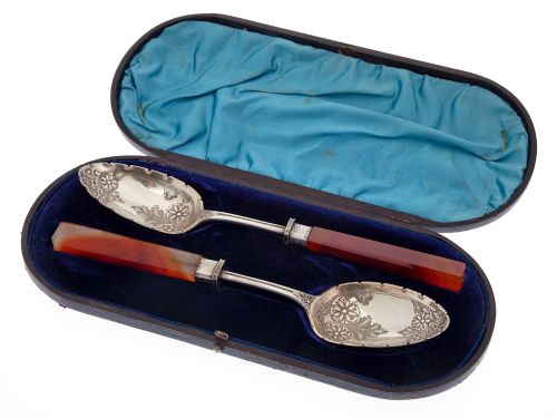 boxed pair of victorian servers with red agate handles - CATEGORY: ANTIQUE SILVER - DATED 1880