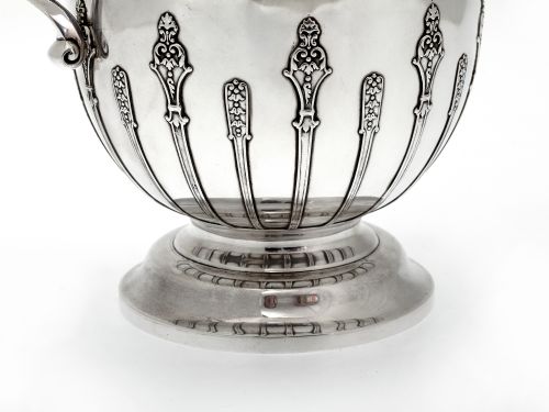 ANTIQUE SILVER TROPHY CUP OR WINE COOLER WITH TWO SCROLL HANDLES - ADDITIONAL PHOTO 3