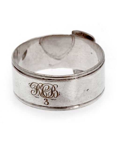 SIX SILVER PLATED NUMBERED NAPKIN RINGS CAST IN THE SHAPE OF BUCKLES - ADDITIONAL PHOTO 3