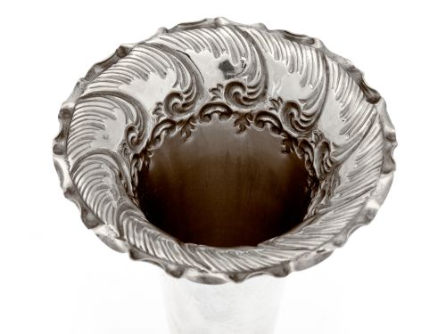 PAIR OF VICTORIAN SILVER FLOWER VASES WITH PLAIN BODIES AND A TRUMPET SHAPED NECK - ADDITIONAL PHOTO 2