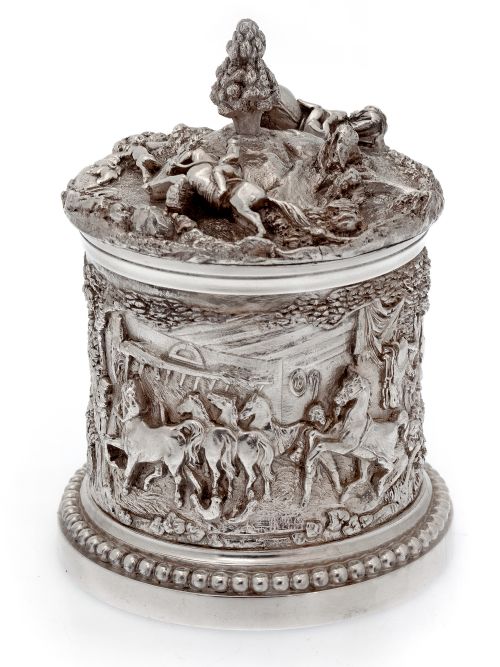 victorian silver plate barrel featuring huntsmen horses hounds and stables - CATEGORY: ANTIQUE SILVER - DATED 1870