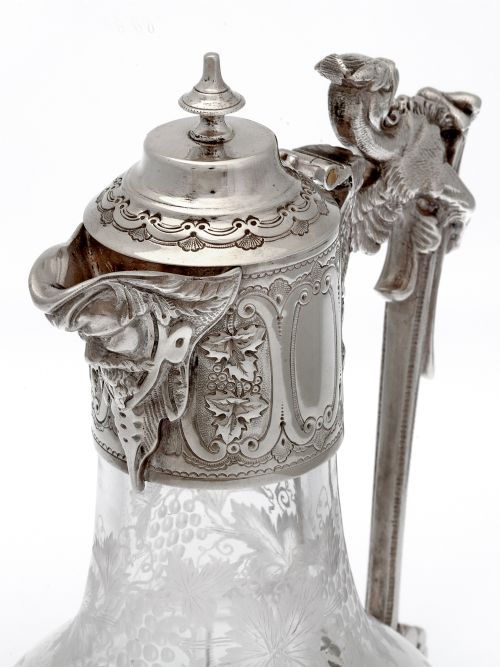 VICTORIAN SILVER PLATE CLARET JUG WITH A BACCHUS MASK SPOUT AND CAST GARGOYLE HANDLE - ADDITIONAL PHOTO 4