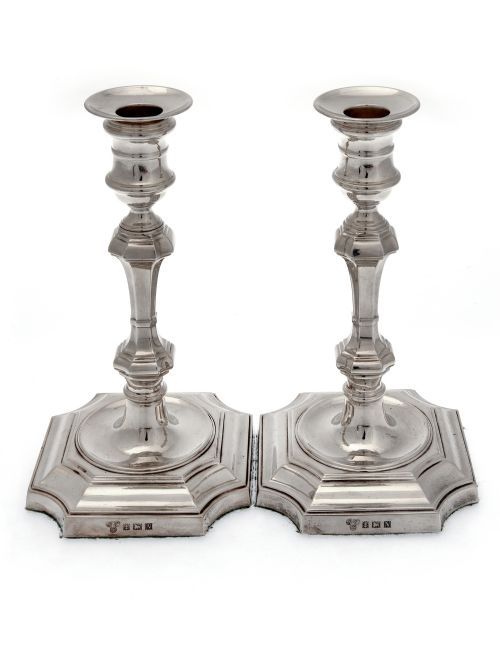 PAIR OF GEORGE II STYLE SILVER CANDELABRA WITH DETACHABLE THREE LIGHT BRANCHES - ADDITIONAL PHOTO 1