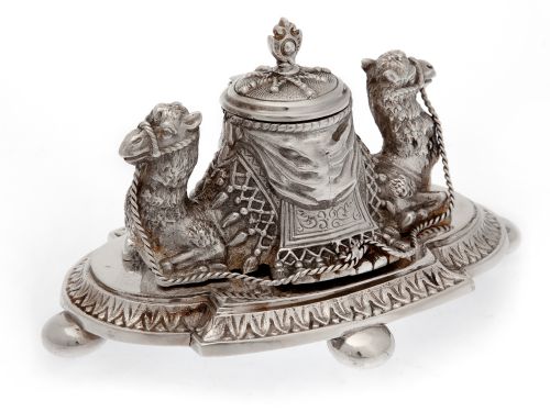 SILVER PLATED INK STAND FEATURING TWO BACK TO BACK CAMELS - ADDITIONAL PHOTO 1