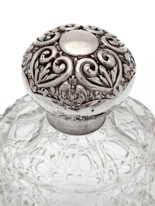 PAIR OF LARGE GLOBE SHAPED SILVER TOP PERFUME BOTTLES WITH HOB CUT GLASS BODIES - ADDITIONAL PHOTO 1