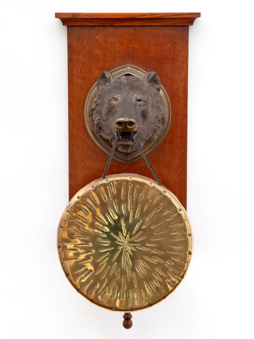 BRONZE BEAR HEAD WALL MOUNTED GONG WITH A CIRCULAR BRASS GONG - ADDITIONAL PHOTO 1
