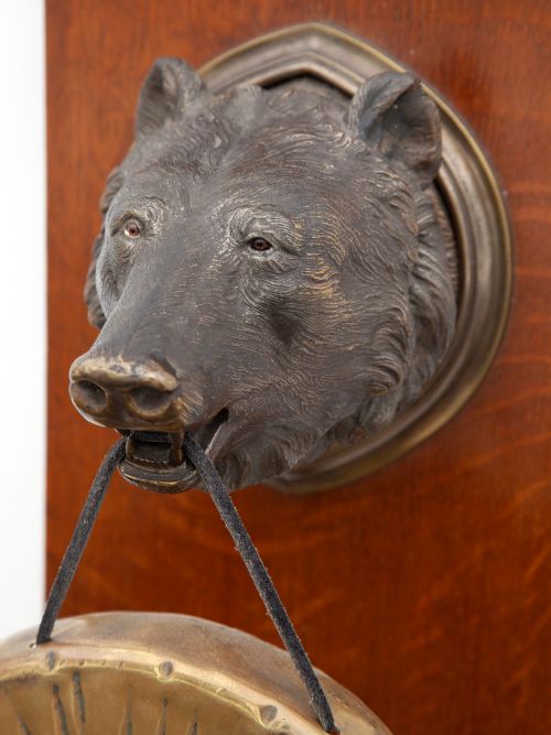 BRONZE BEAR HEAD WALL MOUNTED GONG WITH A CIRCULAR BRASS GONG - ADDITIONAL PHOTO 2