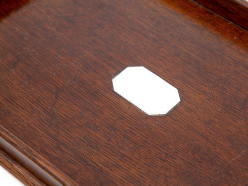 EDWARDIAN POLISHED OAK CUT CORNER GALLERY TRAY WITH SILVER PLATED MOUNTS - ADDITIONAL PHOTO 1
