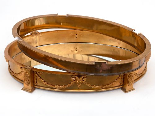 LARGE AND IMPRESSIVE GILT OVAL MIRROR PLATEAU CENTERPIECE - ADDITIONAL PHOTO 2