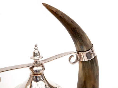 UNUSUAL COW HORN TABLE GONG STANDING ON A D END OAK BASE - ADDITIONAL PHOTO 1