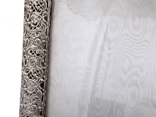 LARGE VICTORIAN SILVER PIERCED AND EMBOSSED PICTURE OR PHOTO FRAME - ADDITIONAL PHOTO 2