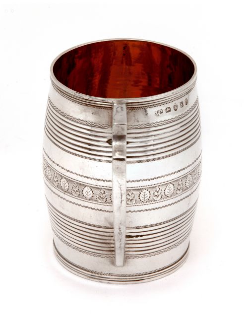 ANTIQUE GEORGIAN BARREL SHAPED SILVER CHRISTENING MUG - ADDITIONAL PHOTO 2