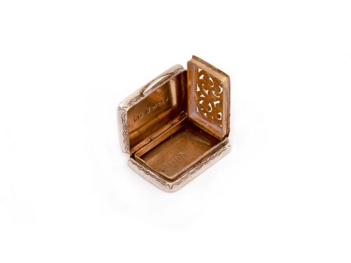GEORGE UNITE VICTORIAN SILVER VINAIGRETTE BEAUTIFULLY ENGRAVED WITH FLORAL SCENES - ADDITIONAL PHOTO 4