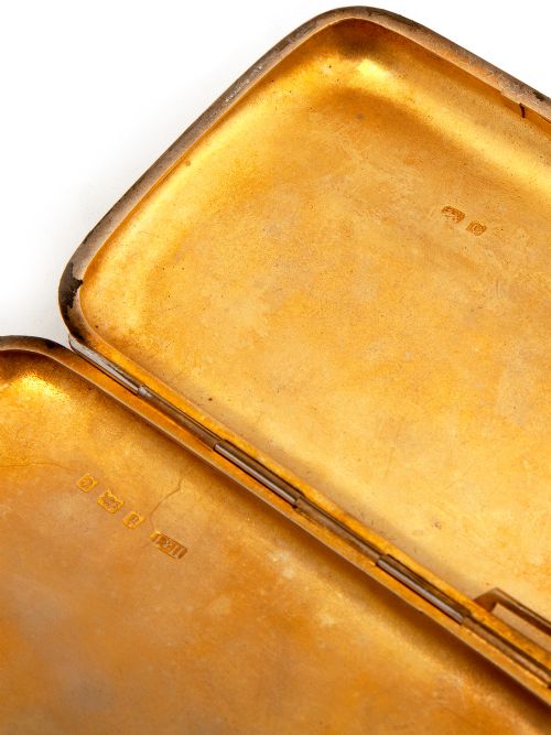 ANTIQUE PLAIN SILVER CIGAR CASE WITH GILT INTERIOR - ADDITIONAL PHOTO 3