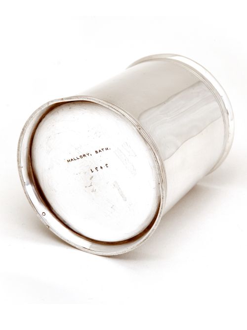 EDWARDIAN SILVER CHILDS CUP OR MUG WITH A PLAIN CYLINDRICAL TAPERING BODY - ADDITIONAL PHOTO 2
