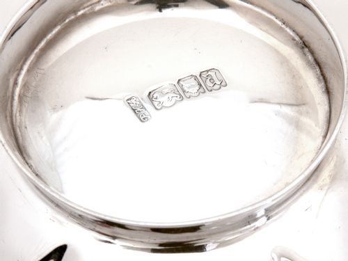 BOXED SILVER BOWL WITH TWO HANDLES AND A MATCHING TREFID STYLE SPOON - ADDITIONAL PHOTO 3