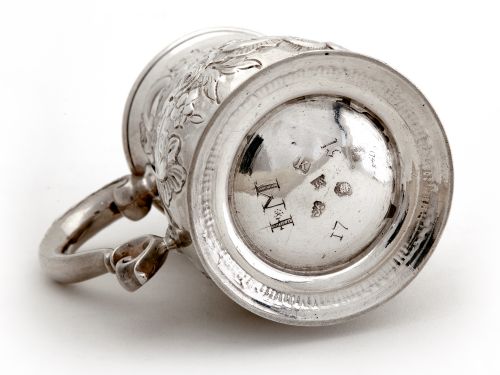 GEORGE II SILVER CHRISTENING MUG WITH A CHASED FLORAL AND SCROLL BALUSTER FORM BODY - ADDITIONAL PHOTO 2