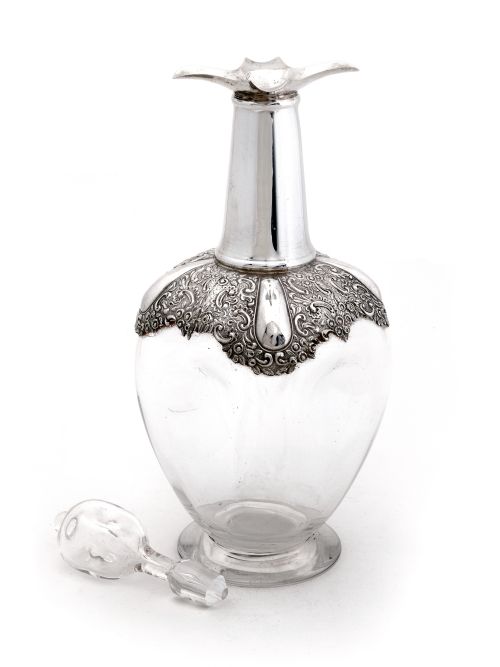 VICTORIAN SILVER AND DIMPLED GLASS TALL DECANTER WITH SILVER POURING SPOUTS AND SILVER SHOULDERS - ADDITIONAL PHOTO 1