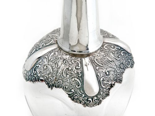 VICTORIAN SILVER AND DIMPLED GLASS TALL DECANTER WITH SILVER POURING SPOUTS AND SILVER SHOULDERS - ADDITIONAL PHOTO 2