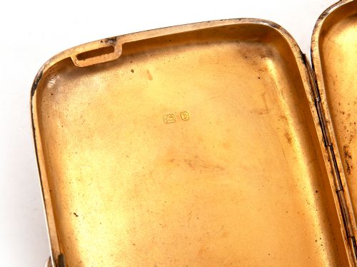 DECORATIVE VICTORIAN SILVER CIGAR CASE ENGRAVED ALL AROUND WITH FLORAL SCROLLS - ADDITIONAL PHOTO 5