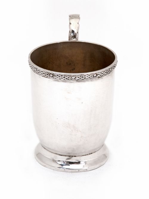 DUBLIN SILVER CHILDS MUG WITH CAST CELTIC STYLE MOUNT - ADDITIONAL PHOTO 1