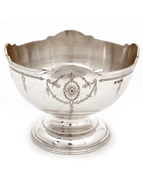 silver rose bowl beautifully engraved with garlands and floral decoration - CATEGORY: ANTIQUE SILVER - DATED 1920