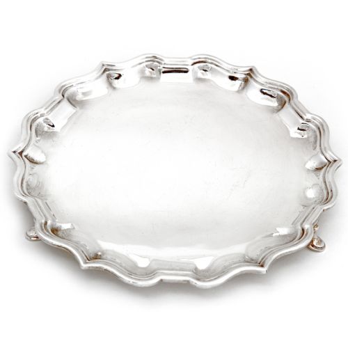 elkington co silver salver with a chippendale style border - CATEGORY: ANTIQUE SILVER - DATED 1920