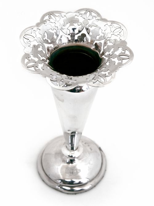 PAIR VICTORIAN SILVER TRUMPET SHAPED VASES WITH PIERCED FLORAL PETAL SHAPED FLARED RIMS - ADDITIONAL PHOTO 1