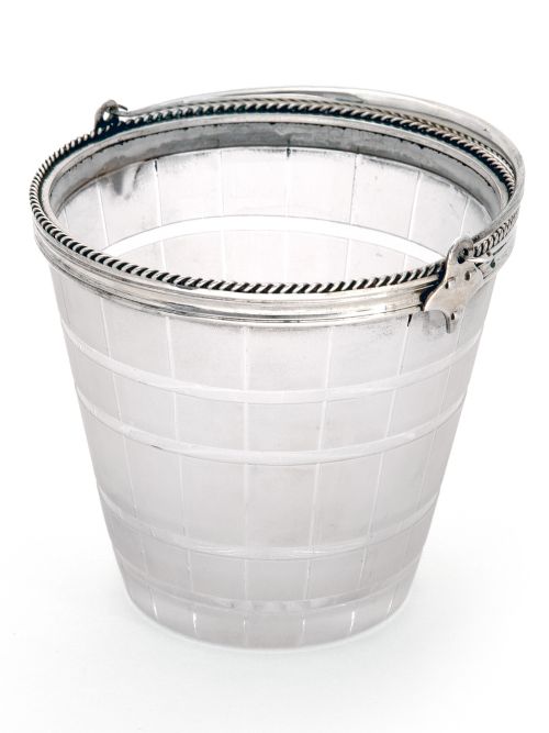 VICTORIAN SILVER PLATE ICE PAIL WITH A CUT AND FROSTED BARREL SHAPED GLASS BODY - ADDITIONAL PHOTO 1