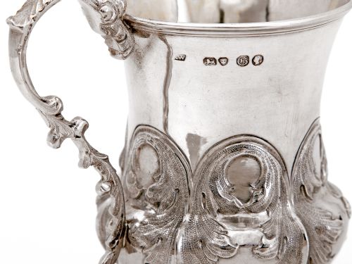 VICTORIAN SILVER CHRISTENING CUP WITH A CAMPANA SHAPED BODY - ADDITIONAL PHOTO 3