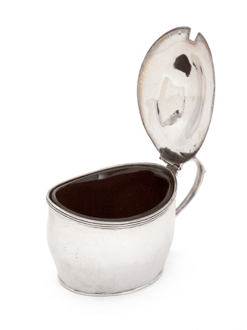 NEWCASTLE SILVER MUSTARD POT WITH ORIGINAL BLUE GLASS LINER - ADDITIONAL PHOTO 1