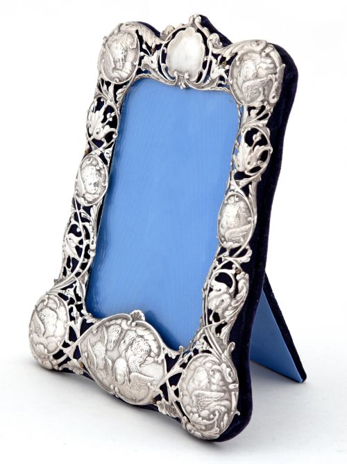 antique silver william comyns photo or picture frame with reynolds angels - CATEGORY: ANTIQUE SILVER - DATED 1900