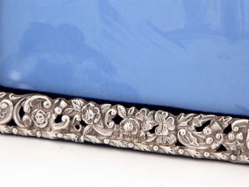 ANTIQUE CHESTER SILVER PHOTO FRAME WITH THISTLES ROSES AND CLOVER LEAVES - ADDITIONAL PHOTO 4