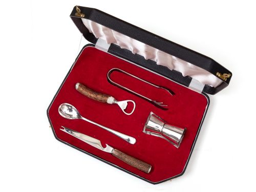 vintage viners boxed silver plate and stag handle bar tool set - CATEGORY: ANTIQUE SILVER - DATED 1950