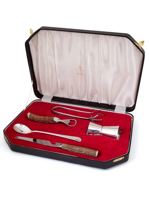 VINTAGE VINERS BOXED SILVER PLATE AND STAG HANDLE BAR TOOL SET - ADDITIONAL PHOTO 1