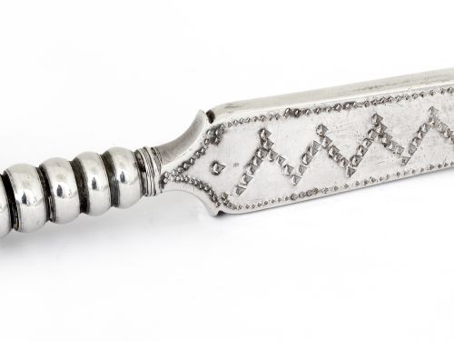 CLOSE PLATED LOBSTER CRACKERS WITH BEADED STYLE HANDLES - ADDITIONAL PHOTO 2