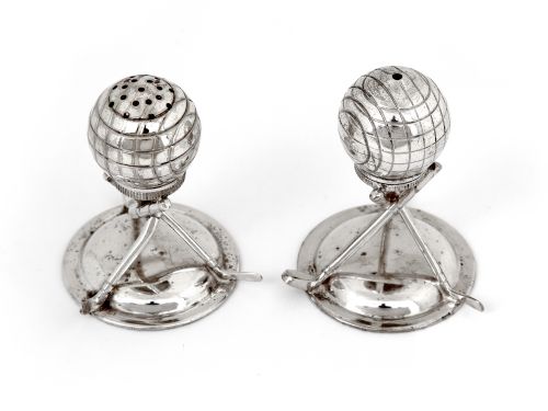 SILVER PLATED GOLF THEME SALT AND PEPPER CONDIMENTS - ADDITIONAL PHOTO 1