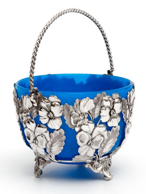 SILVER PLATED SUGAR BASKET PIERCED AND EMBOSSED FLORAL DECORATION BODY AND OPELINE LINER - ADDITIONAL PHOTO 1