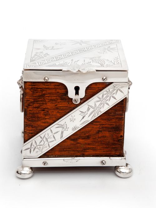 ANTIQUE TEA CADDY WITH AN OAK BODY AND SILVER PLATED MOUNTS - ADDITIONAL PHOTO 2