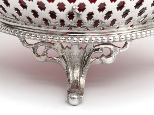 SILVER PLATED BASKET WITH A PIERCED BODY AND RED CRANBERRY GLASS LINER - ADDITIONAL PHOTO 3