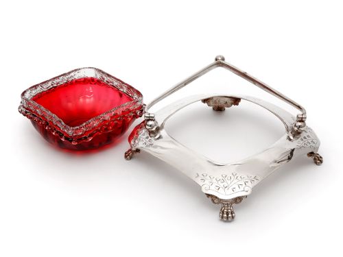 SILVER PLATED BASKET WITH A GRADUATED COLOUR CRANBERRY TO CLEAR GLASS LINER - ADDITIONAL PHOTO 3