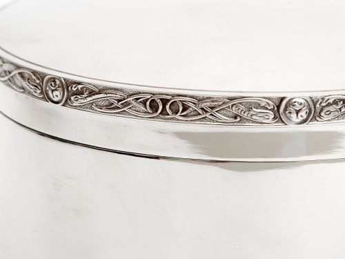 ATKIN BROTHERS CIRCULAR SILVER PLATED BISCUIT OR TRINKET BOX - ADDITIONAL PHOTO 2