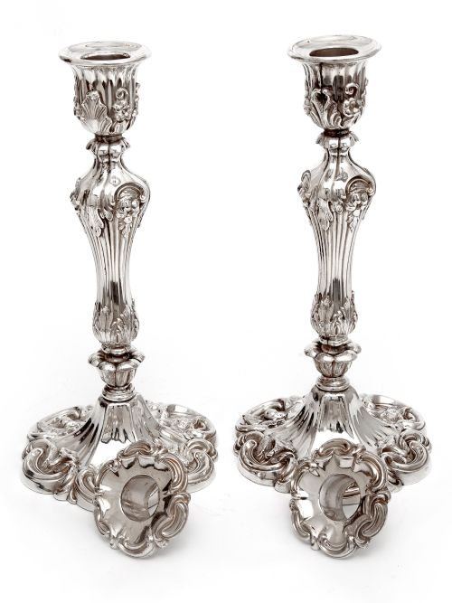 PAIR OF ANTIQUE SILVER PLATED CANDLESTICKS WITH BALUSTER FLORAL COLUMNS AND ROCOCO BASES - ADDITIONAL PHOTO 1
